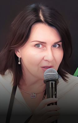 Яна Кузина