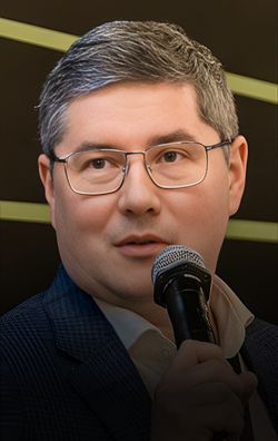 Александр Никишов